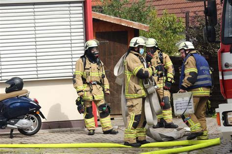 Euro Schaden Dachstuhl In Vollbrand Zwei Verletzte Bayreuth