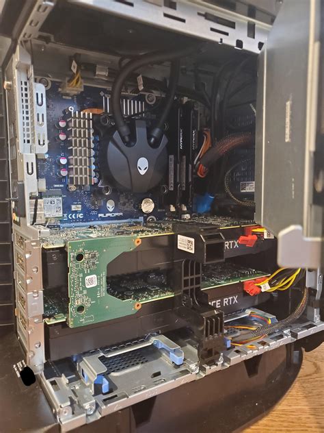 Inside The R11 With Liquid Cooling And Dual 2080 Supers R Alienware