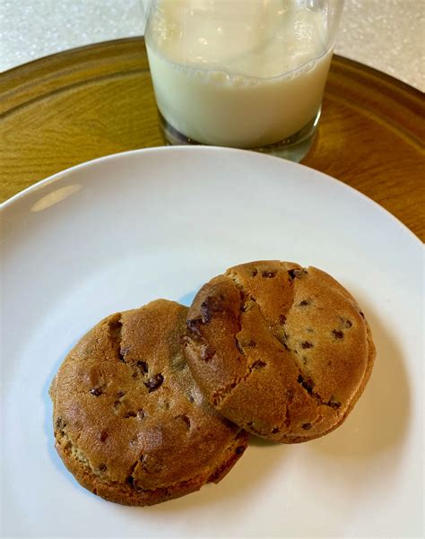 Godiva Ganache Filled Chocolate Chip Cookies Hawaii Costco Finds