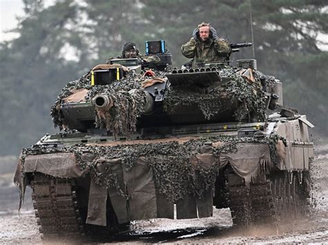 Pistorius In Kiew Ukraine Erh Lt Ber Leopard Panzer Sn At