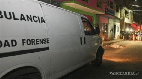 Hombre Mata A Su Esposa A Machetazos Y Hiere A Su Hija