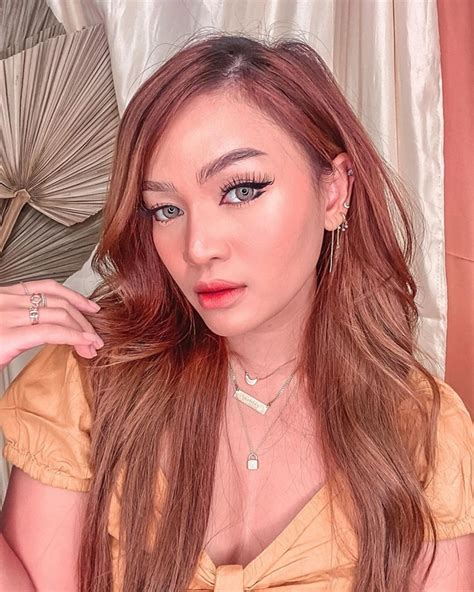 Tetap Awet Muda Deretan Beauty Influencer Ini Ternyata Berusia Kepala