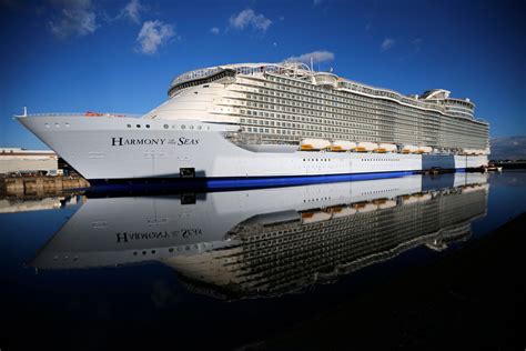 "Harmony of the Seas" : le plus grand bateau de croisière du monde