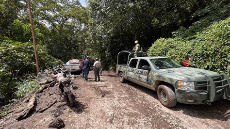 Atienden Elementos Emergencia Por Inundaciones En Autl N De Navarro