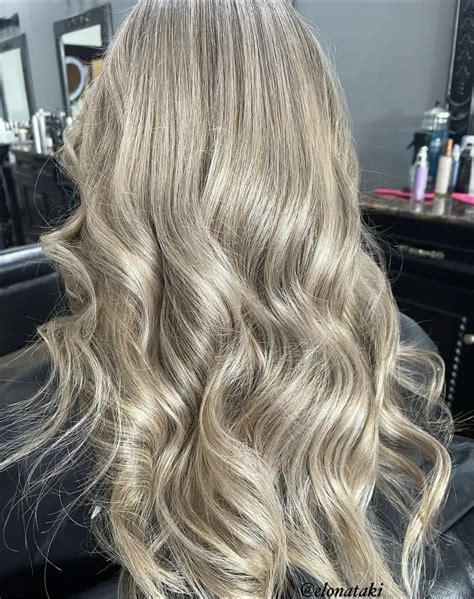 How To Get Maintain Ash Blonde Hair A Complete Guide For Colorists