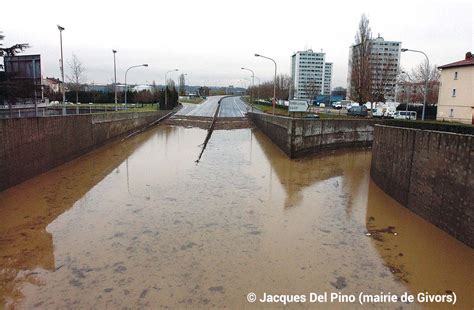 Givors Crue Rapide Des Rivi Res Catastrophes Naturelles Crue Du