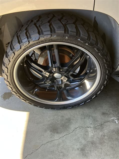 24 Inch Rims Giovanni For Sale In Carson Ca Offerup