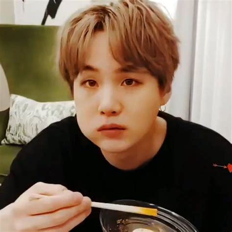 Suga Pics On Twitter En 2023 Caras De Memes Fotos Chistosas Para