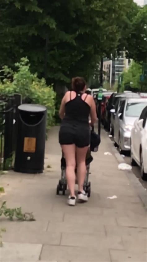 Juicy Bbw Mum In Shorts ThisVid