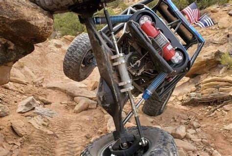 What Suspension Is Best For Rock Crawling Off Roading 4x4