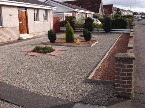 No Grass Yards Design Dastardly Dandelions And Gravel Yards A Wee Blether Front Yard