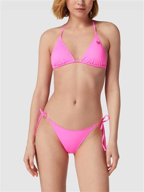 Kup online Guess Top bikini z naszywką z logo neonowy różowy