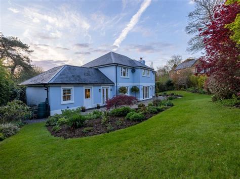 5 Bed Detached House For Sale In Western Road Newick Lewes Bn8 Zoopla