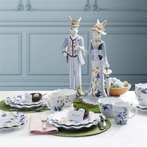 Elegant Floral Dinnerware Set