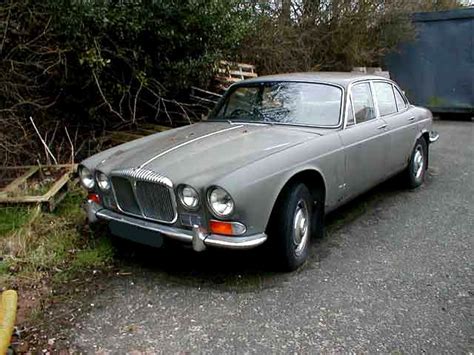 1970s Daimler XJ6 Series One Photograph At Oldclassiccar Co Uk