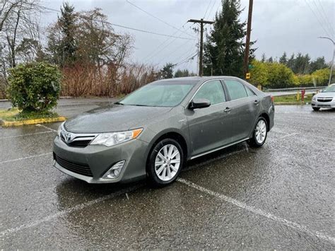 Used 2014 Toyota Camry Hybrid Xle Fwd For Sale With Photos Cargurus