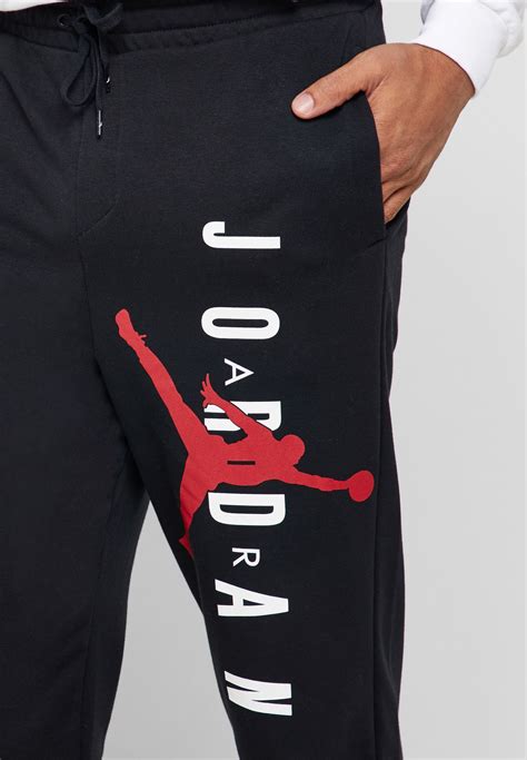 Buy Jordan Black Jordan Jumpman Air Fleece Sweatpants For Men In Mena