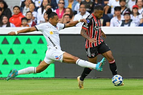 Veja os melhores momentos de LDU Quito 2 x 1 São Paulo pela Sul