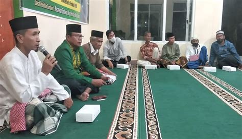 Reses Pertama Di Bukit Berlian Politisi Pkb Ini Bantu Sarana