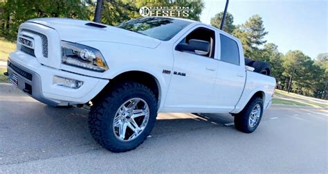 2018 Ram 1500 With 20x10 25 Vision Razor And 35 12 5R20 Goodyear