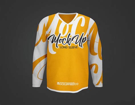 Free T-Shirt Long Sleeve Mockup | Mockuptree