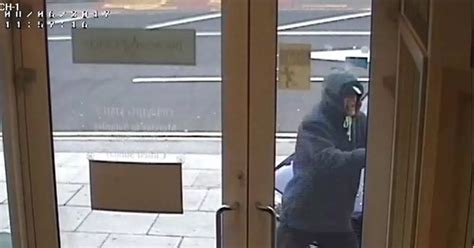 Cctv Images Released After Robbery At Pawnbrokers Liverpool Echo