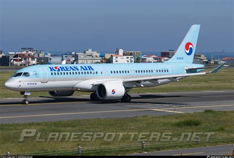 HL8312 Korean Air Lines Airbus A220 300 BD 500 1A11 Photo By Wolfgang