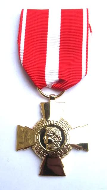 Y7CA MÉDAILLE MILITAIRE moderne croix de la valeur militaire French