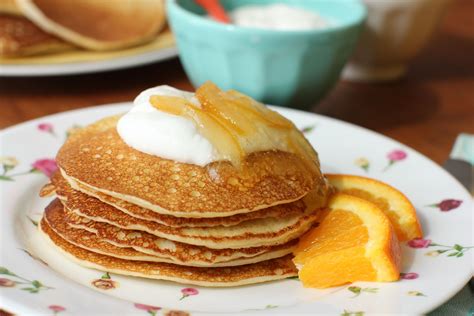 15 Healthy Low Carb Protein Pancakes – Easy Recipes To Make at Home