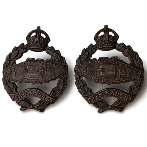 WW2 ROYAL TANK Regiment Corps BRONZE Officers Collar Badge PAIR J R