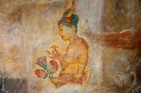 Ancient paintings frescoes in sigiriya rock fortress Dambulla, Sri ...