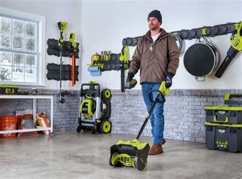 Ryobi Cordless Snow Shovel Ultimate Buyer's Guide - PTR