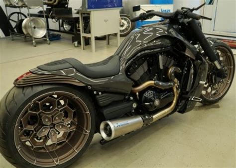 Harley Davidson Vrod Custom Giotto By Box Dark Kustom Custom Bikes