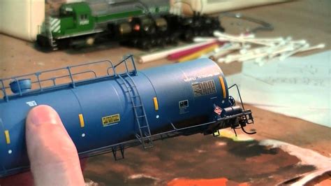 Weathering An Athearn Genesis Lpg Tank Car Ho Scale Youtube