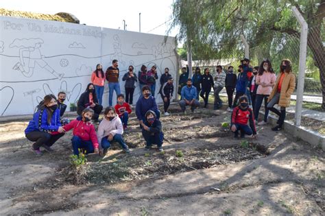 ANSL Alumnos y docentes de la Escuela Generativa Por Un Mañana Mejor