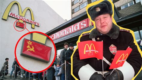 Russian McDonald's logo - EnasKalaya