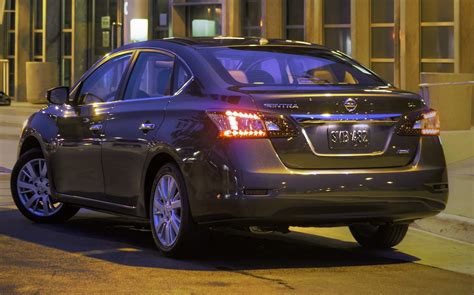 Nissan Sentra 2016 Com Facelift Profundo Chega Este Ano Carblogbr