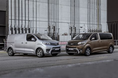 Lietuvoje Bus Parduodami Elektriniai Toyota Proace Electric Ir