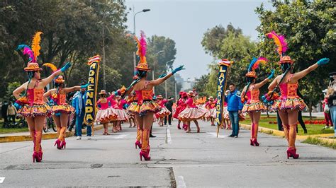 MORENADA LAYKAKOTA FILIAL LIMA PASACALLE EN SAN BORJA YouTube