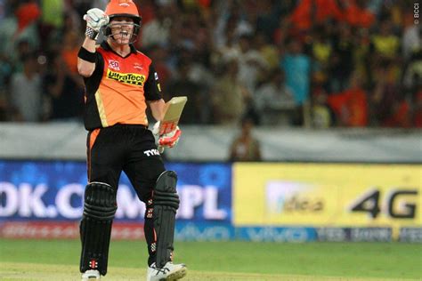 David Warner 90 SRH Vs MI 12th Match IPL 2016 Highlights