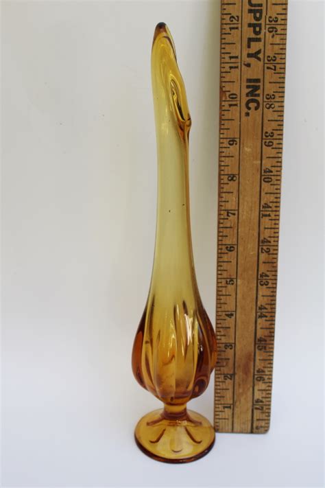 Mod Vintage Swung Shape Bud Vase Hand Blown Art Glass Retro Harvest Gold Amber Glass