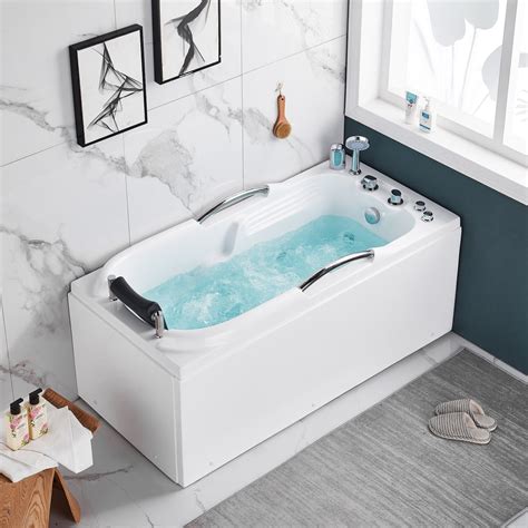 Woma Whirlpool Massage Bathtub Hot Tub With 2 Handrail Q433 China Bathtub Whirlpool And Bath Tub