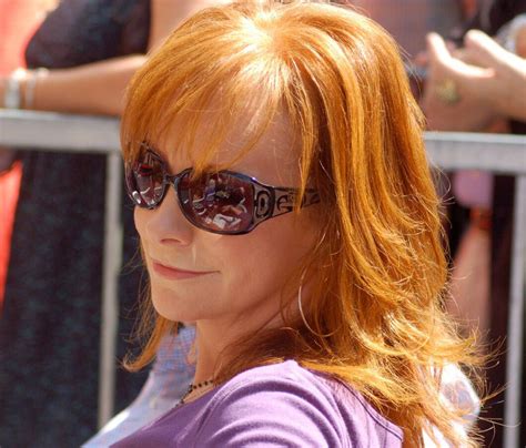 Reba Mcentire’s Net Worth Updated 2022 Inspirationfeed