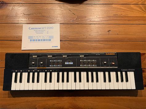 MATRIXSYNTH Vintage Casio Casiotone MT 200 Electronic Keyboard