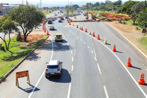 Fluxo Na Epnb Desviado Para Obras No Viaduto Do Riacho Fundo Df