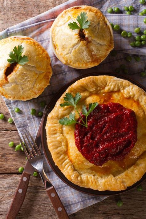 Empanada De Carne Australiana En La Tabla Una Visión Superior