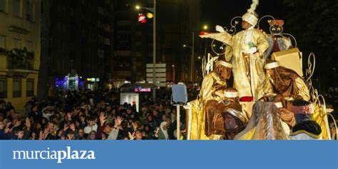 Fotogalería La ilusión de los Reyes inunda la Región en la noche más