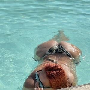 Nudes And Tasteful Live Sex Cams NudesPuri