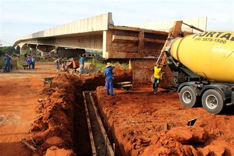 Secretaria de Obras inicia concretagem para implantação da terra armada