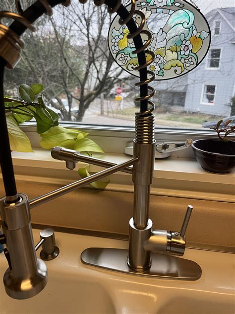 Goes From Cold Cold To Hot Hot With About Inch Movement Of The Lever Hard To Get Variation